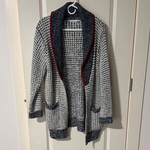 Bluenotes Black and White Knit Sweater